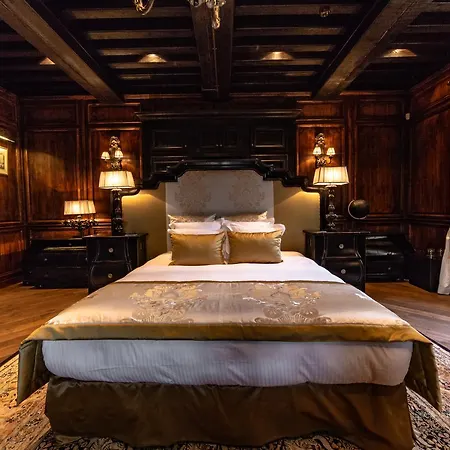 Les Saints Peres Hotel Montagnole